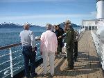 Park Ranger and cruise ship passengers