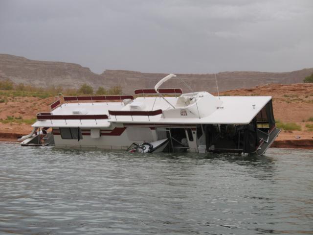 Lake Powell Houseboats