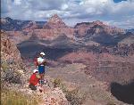 DAYHIKERS ON THE GRANDVIEW TRAIL