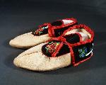Beaded Moccasins - GRPO 17102