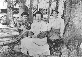 Herard family women