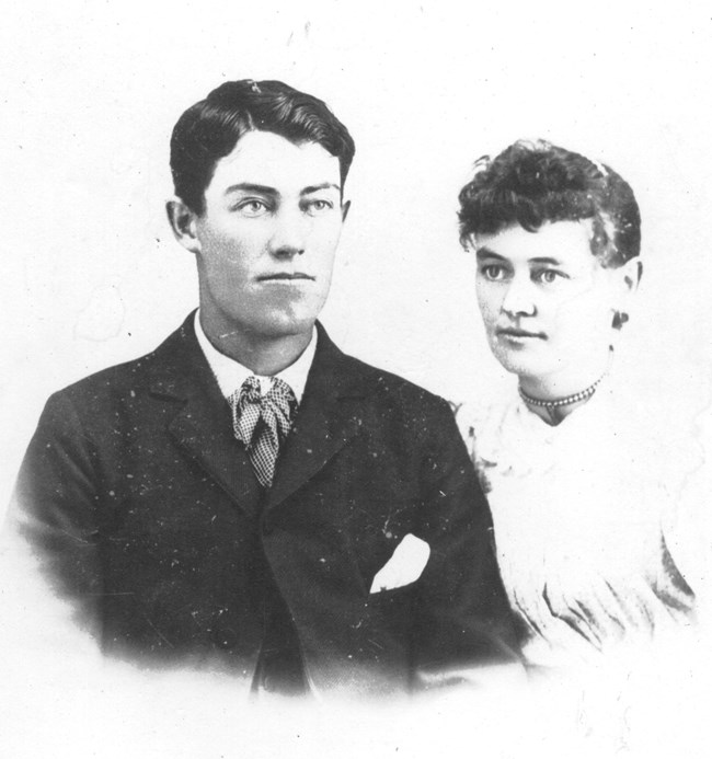 Historic photo of Frank and Virginia Wellington in fine clothing