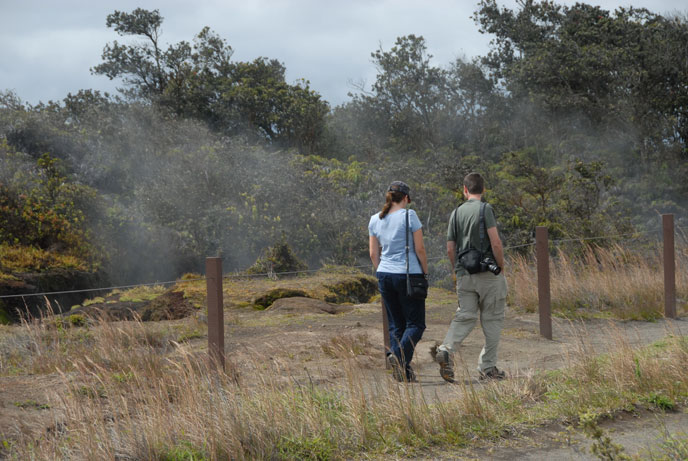 Crater Rim Trail along Steam Vents
