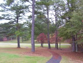 Start of Nature Trail at Horseshoe Bend in the fall
