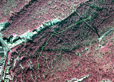 Red aerial map of Hot Springs National Park, with the Honeysuckle Trail highlighted in green