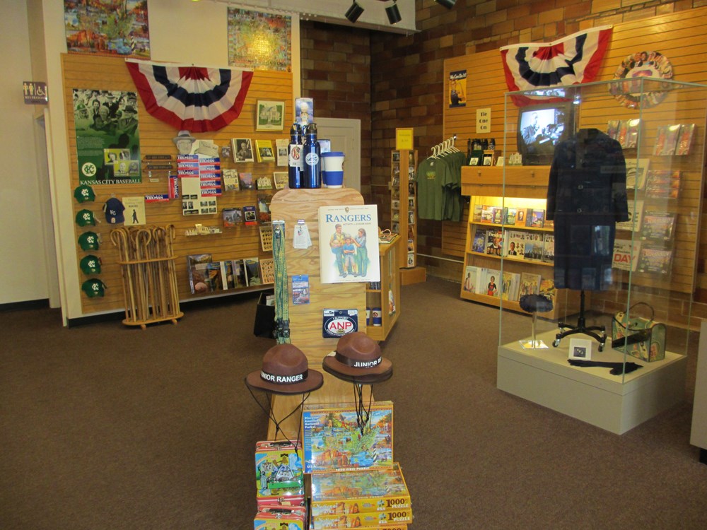 Truman Bookstore and Gift Shop