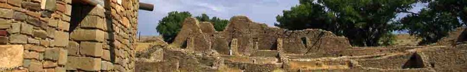 Great Kiva with Walls of West Ruin