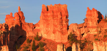Morning Glow on hoodoos