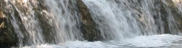 Water cascading over Little Niagra