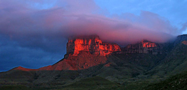 An outstanding sunrise on El Capitan is a common occurance.