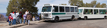 Park Shuttle bus at Hermits Rest