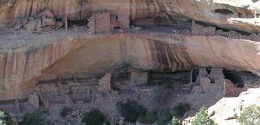 A view of Kodak House from overlook on Wetherill Mesa