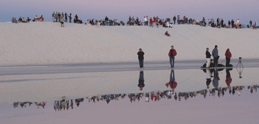 morning crowd on the dunes