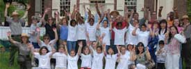 Photo of 2008 Independence First Bloom participants