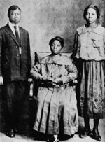 Louis Armstrong with his mother and sister