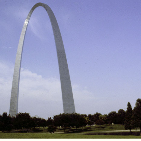 Visitors to the Gateway Arch ...