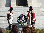 1815 soldiers lay wreath at Chalmette Monument