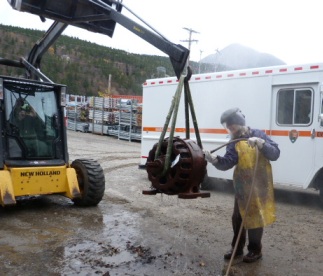 Deb Boettcher hoses off the induction motor Deb Boettcher hoses off the induction motor
