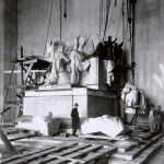 Men putting together the statue of Abraham Lincoln in the Lincoln Memorial