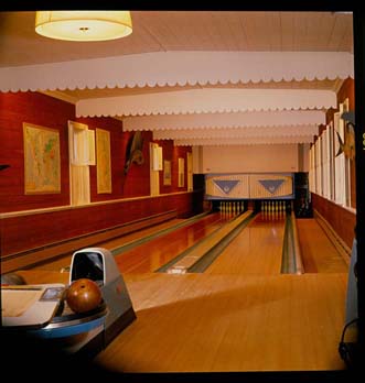 Belvedere Bowling Alley 