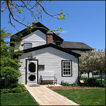 Banfille-Locke Center for the Arts