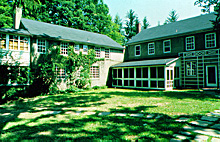 VK cottage courtyard area