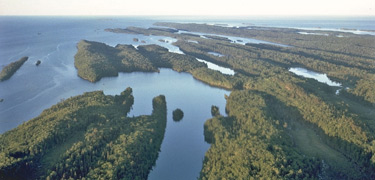 Aerial of the northern shore and corresponding islands.