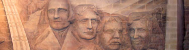 brick mural of Mt. Rushmore