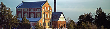 The Quincy Hoist House catches the later afternoon sunshine.
