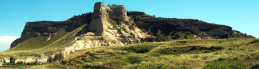 View of the north face of Scotts Bluff. Photo by Jonathan S. Garcia.