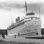 South American ship visits Mott Island in 1946