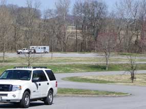 The Garrison Creek parking area provides spots for both horse trailers and other vehicles