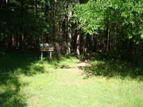 West Florida Boundary Trailhead is a narrow trail that is recommended for hikers. 