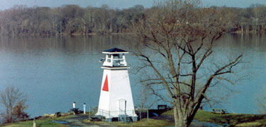 Photo of Fort Washington Lighthouse 80