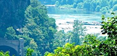 Potomac River from ridge in Harpers Ferry