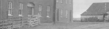 Black & White Photo of Mount Washington Tavern