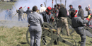 thumbnail image of Civil War cannon crews