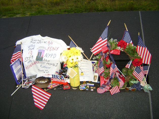 Tributes in niche - Memorial Plaza Tributes in niche - Memorial Plaza