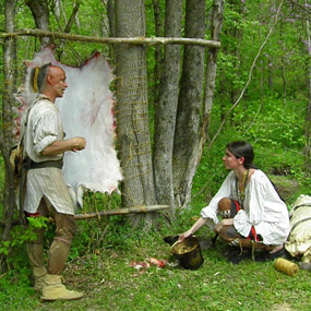 Living history interpreters Doug Wood and Naomi Wilson discuss the fur and skin trade and its disruption during the War for the Middle Ground.