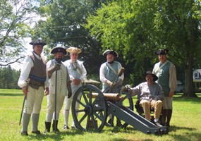 Reenactor cannon crew on August 19, 2006 for Living History saturday