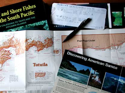 Maps and brochures to plan for a visit to the park.