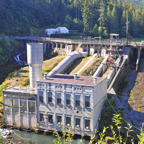 Elwha Dam as viewed looking south. Lake Aldwell is behind the dam.