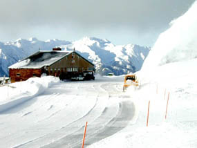 plowing the ridge visitor center parking lot