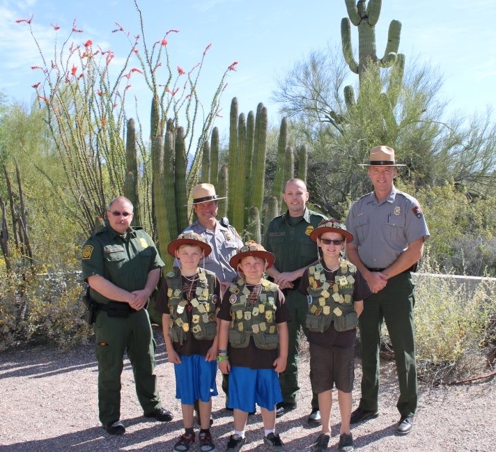 Junior Rangers with Superintendent and Border Patrol Staff