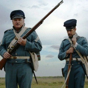 Living historians in Mexican War era U.S. Infantrymen uniforms.