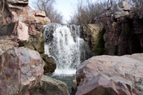 Winnewissa Falls surrounded by quartzite rocks