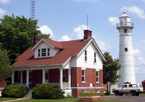 The Munising Front and Rear Range Lights and Auxiliary Station were added to Pictured National Lakeshore in 2002. The Munising Front and Rear Range Lights and Auxiliary Station were added to Pictured National Lakeshore in 2002.