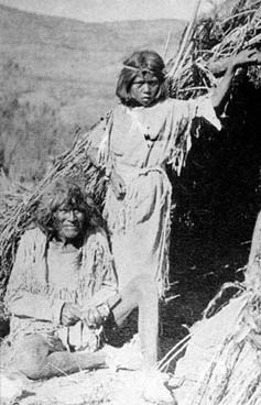 Arrowmaker and daughter 1872