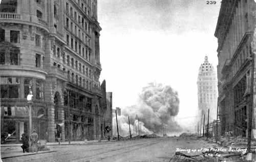 The demolition of the Phelan Building, 1906