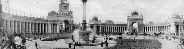 Photo of 1915 World's Fair buildings.